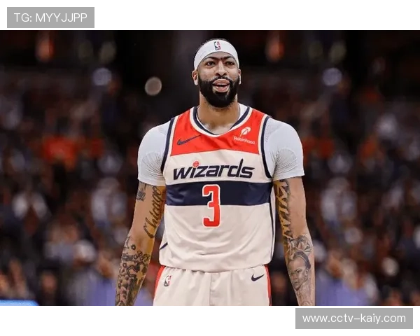 安东尼·戴维斯与丹特·艾克萨姆因交易待定状态缺席比赛