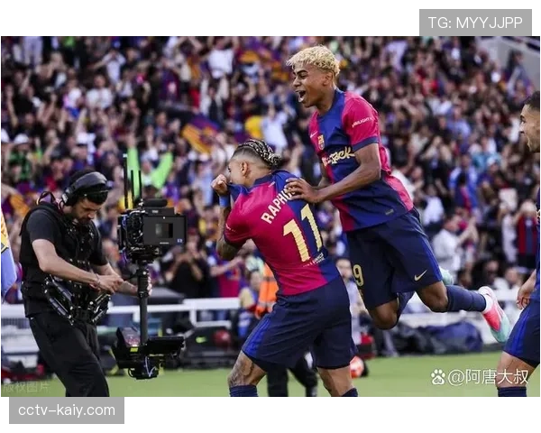 皇马主场迎战巴萨,本泽马国家德比告别战成焦点 皇马主场迎战巴萨,本泽马国家德比告别战成焦点